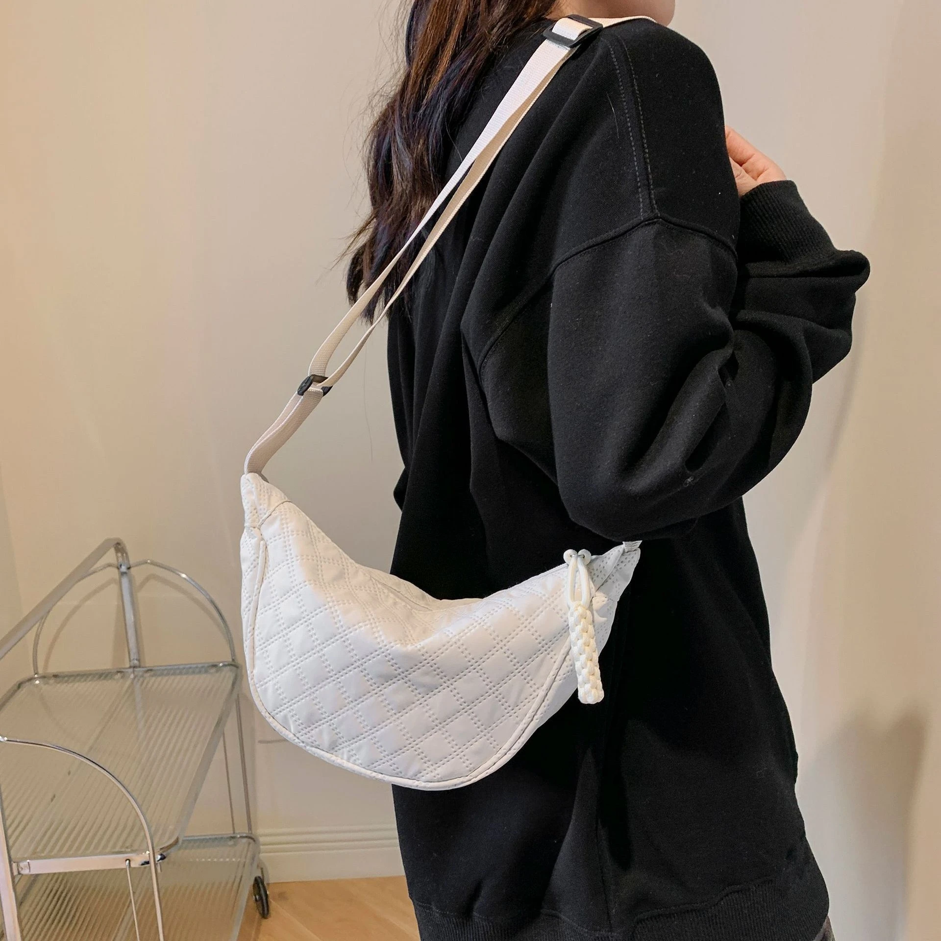 

Модная и универсальная маленькая женская сумка, сумка через плечо с ромбовидной сеткой, сумка через плечо, легкая сумка для пельменей, сумка подмышками