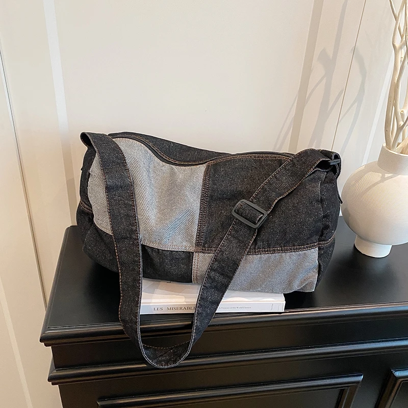 

Джинсовые модные сумки через плечо большой вместимости, лоскутное шитье, хит продаж 2025, сумки для женщин, женские сумки на молнии для поездок на работу