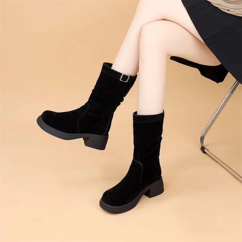 

Осенне-зимние женские полувысокие сапоги на флисовой подкладке, женские туфли до середины икры Gyaru Goth, новая рок-готическая обувь в продаже, распродажа ботинок