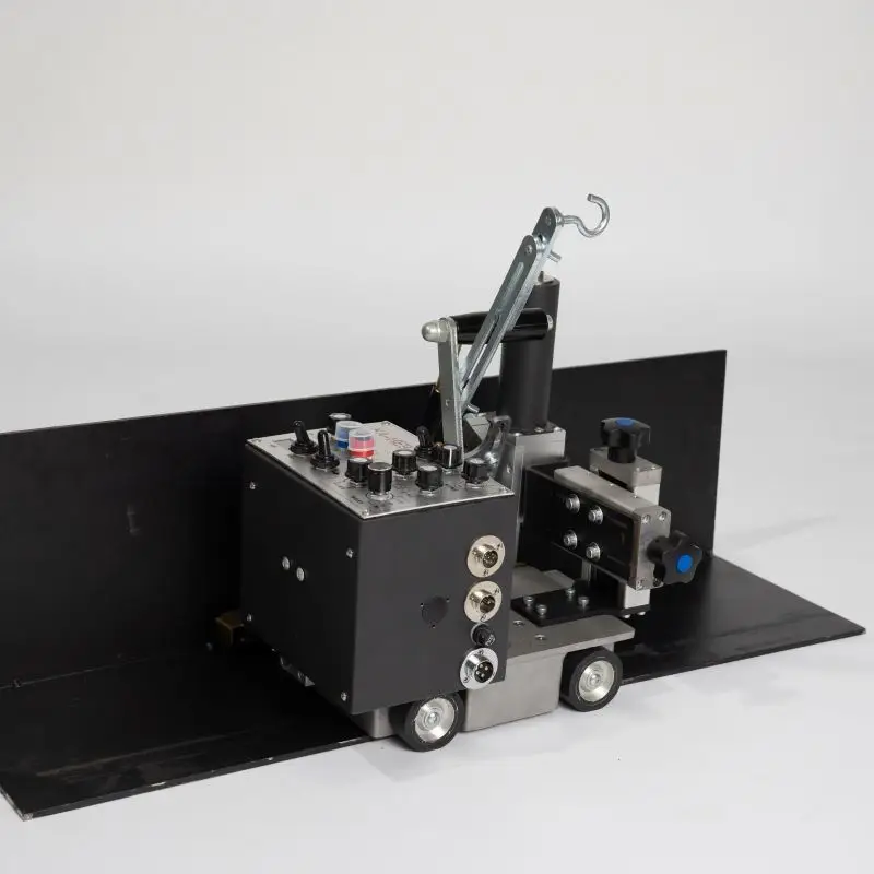 

Портативный автоматический сварочный робот-тележка с магнитной кареткой для сварки нового сорта