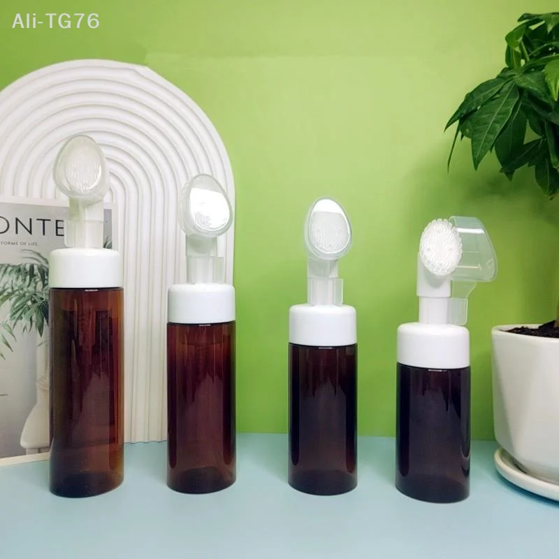 Brown Soap Foaming Bottle Plastic Facial Cleanser Mousse Pump Dispenser With Silicone Brush Head Refillable Bottle For Shampoo