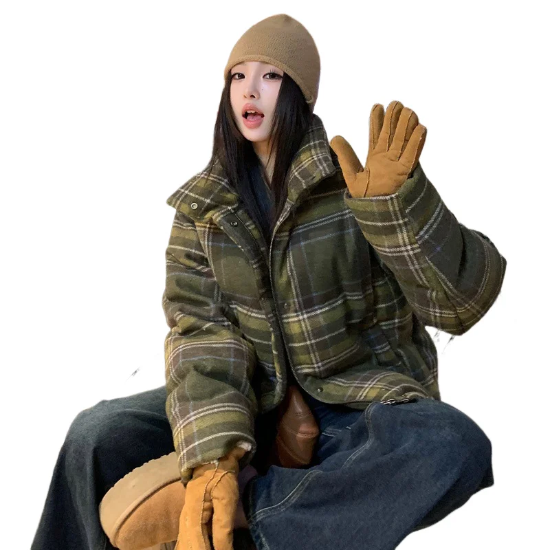 Jaket Wanita Musim Dingin Model Pendek Kerah Tegak Berbahan Fleece, Mantel Hangat, Atasan Tebal, Pakaian Katun Lembut nan Elegan