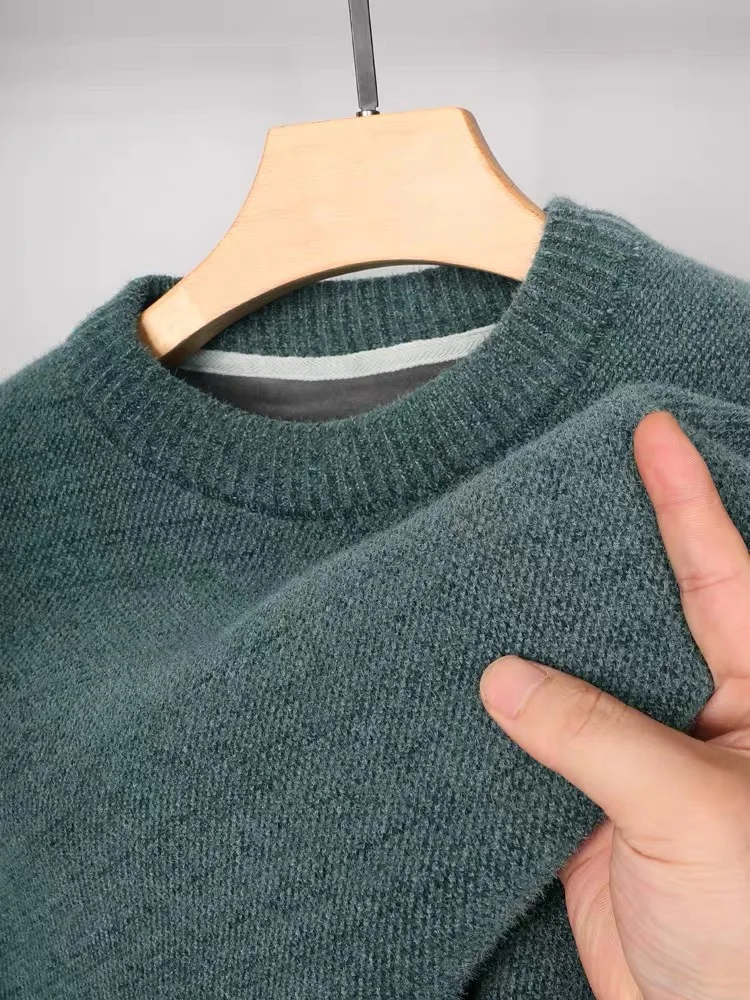 

High quality knitted round neck men's sweater new fashion autumn winter plush thicken warm solid color casual versatile pullover