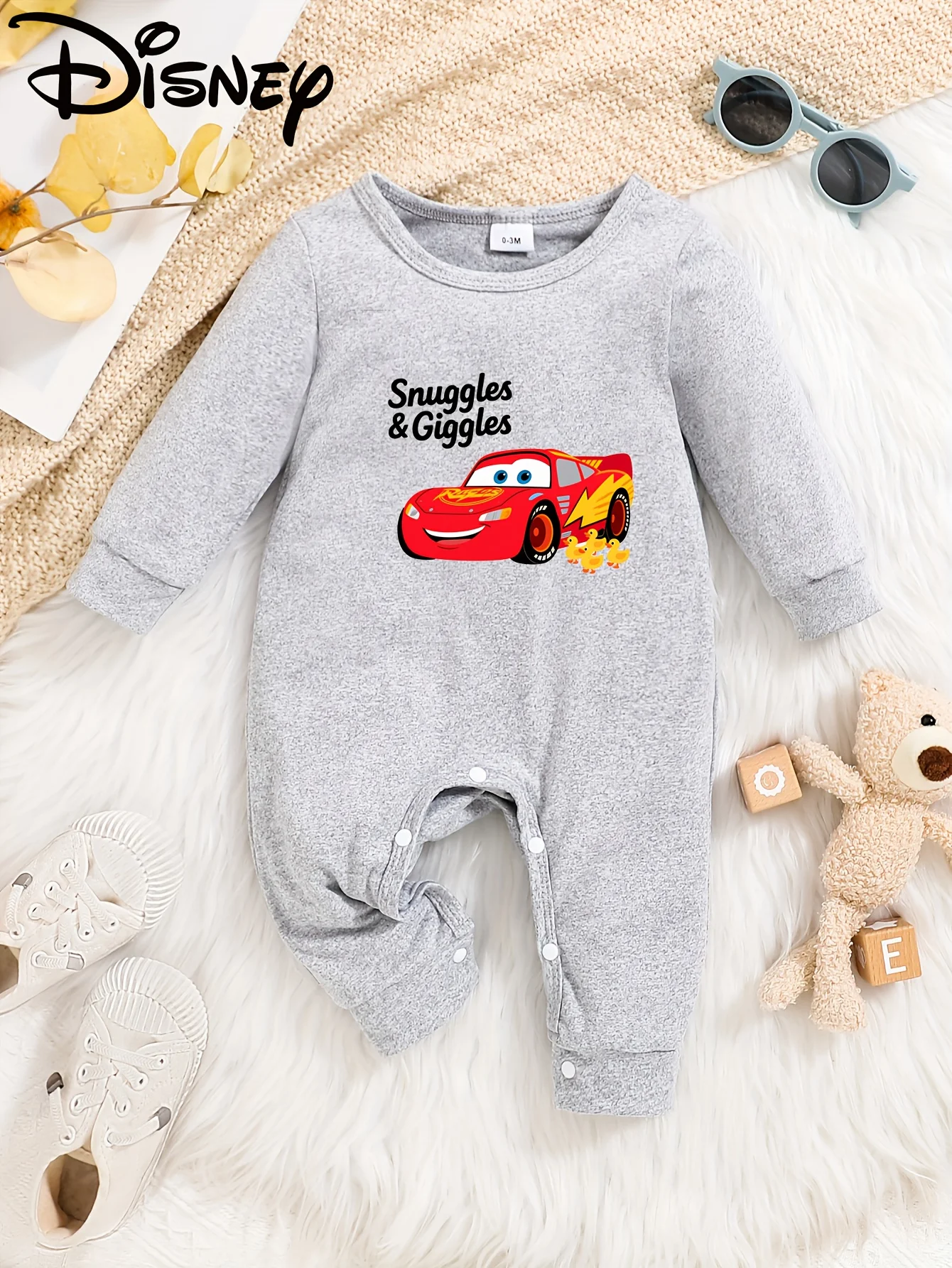 

【Authorized】Disney Lightning Mcqueen Baby Long-Sleeve Romper, Cute Pattern Print, Round Neck, Soft and Comfortable, Machine Washable, Suitable for All Seasons, Suitable for Outdoor Wear