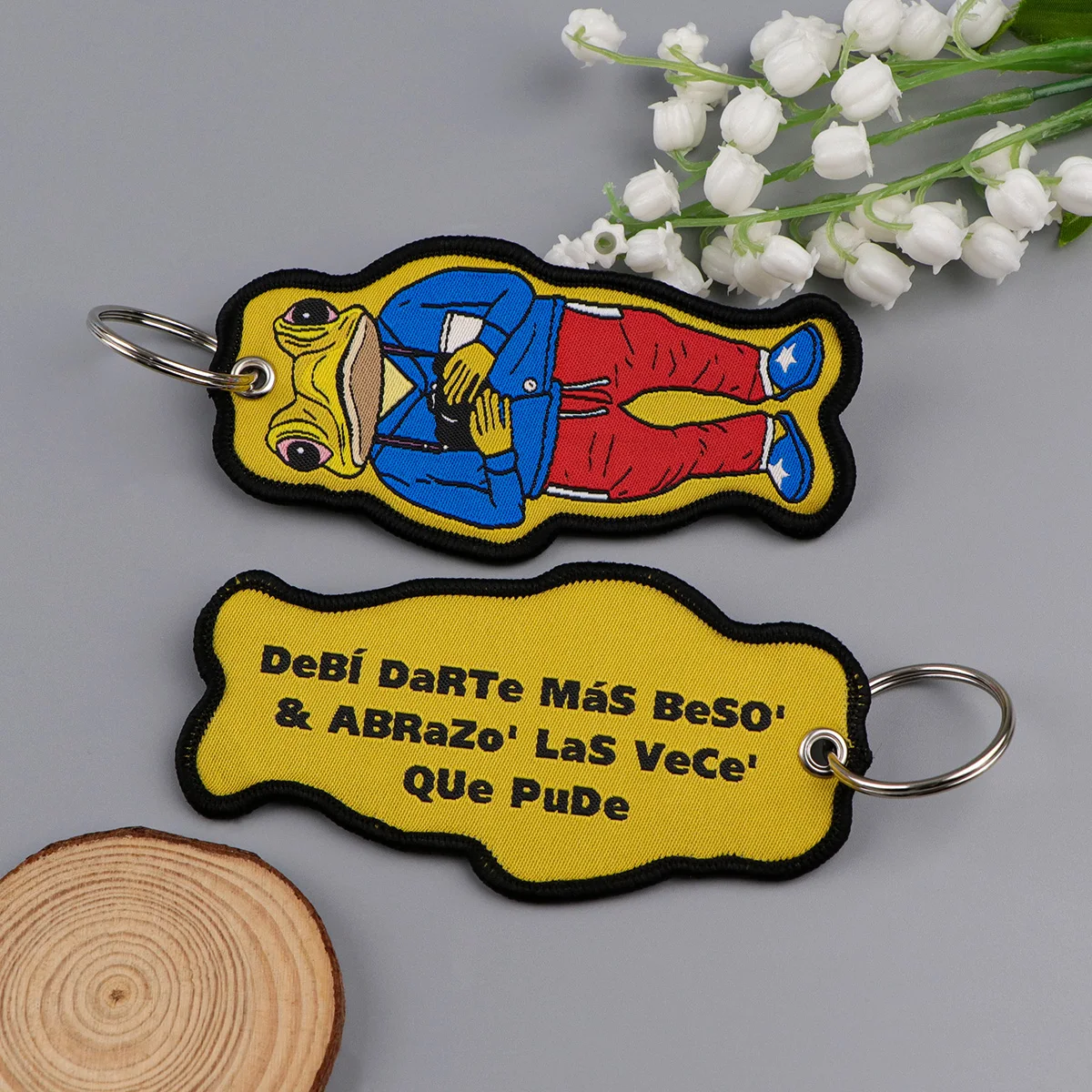 Funny Frog Embroidered Keychain Double Sided Car Key Ring Humorous Spanish Quotes Accessory for Keys Backpacks Gift for Friends