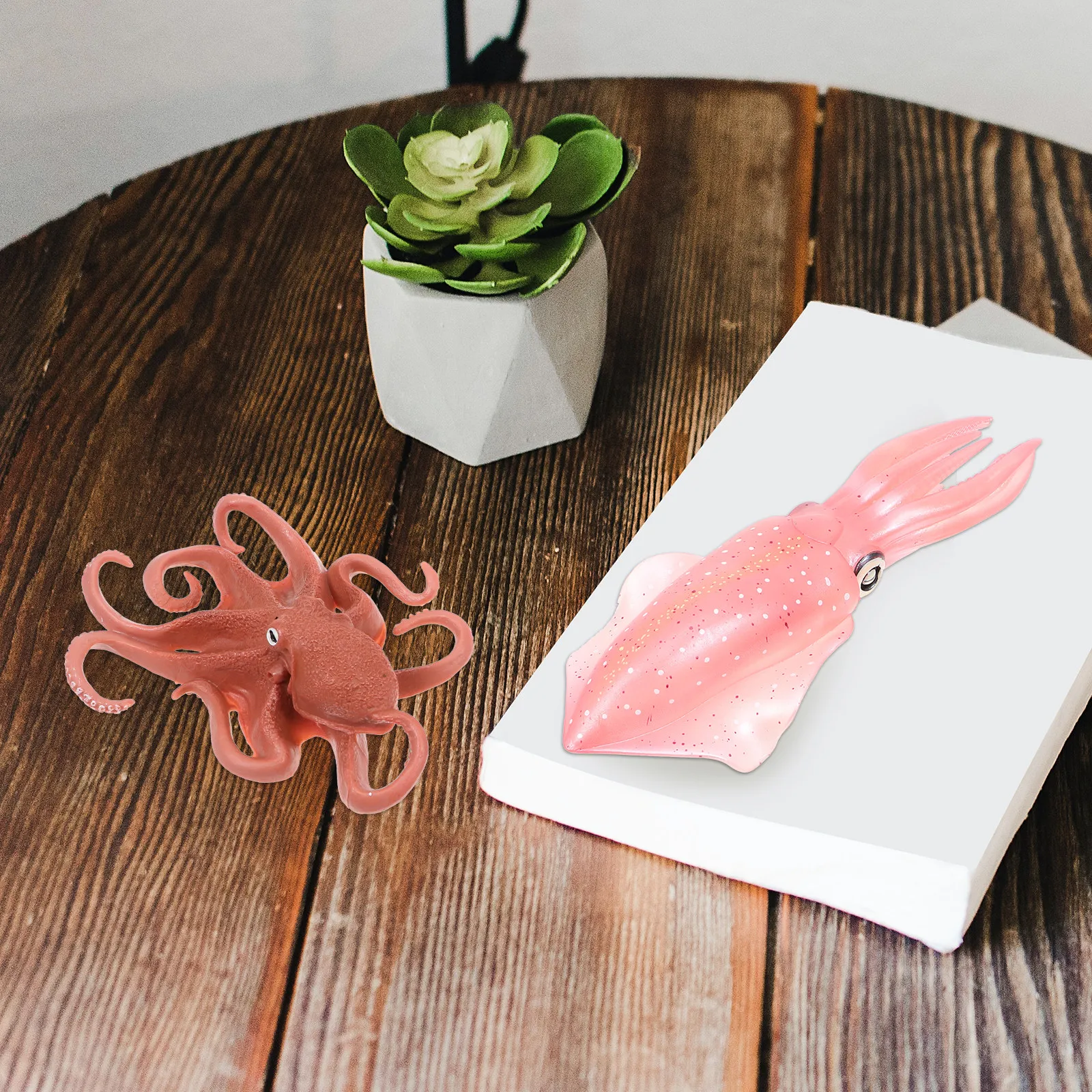

2Pcs Squid Octopus Simulation Plastic Animal Figures Educational Interactive Fun Creative Kids Playtime Simulation Squid