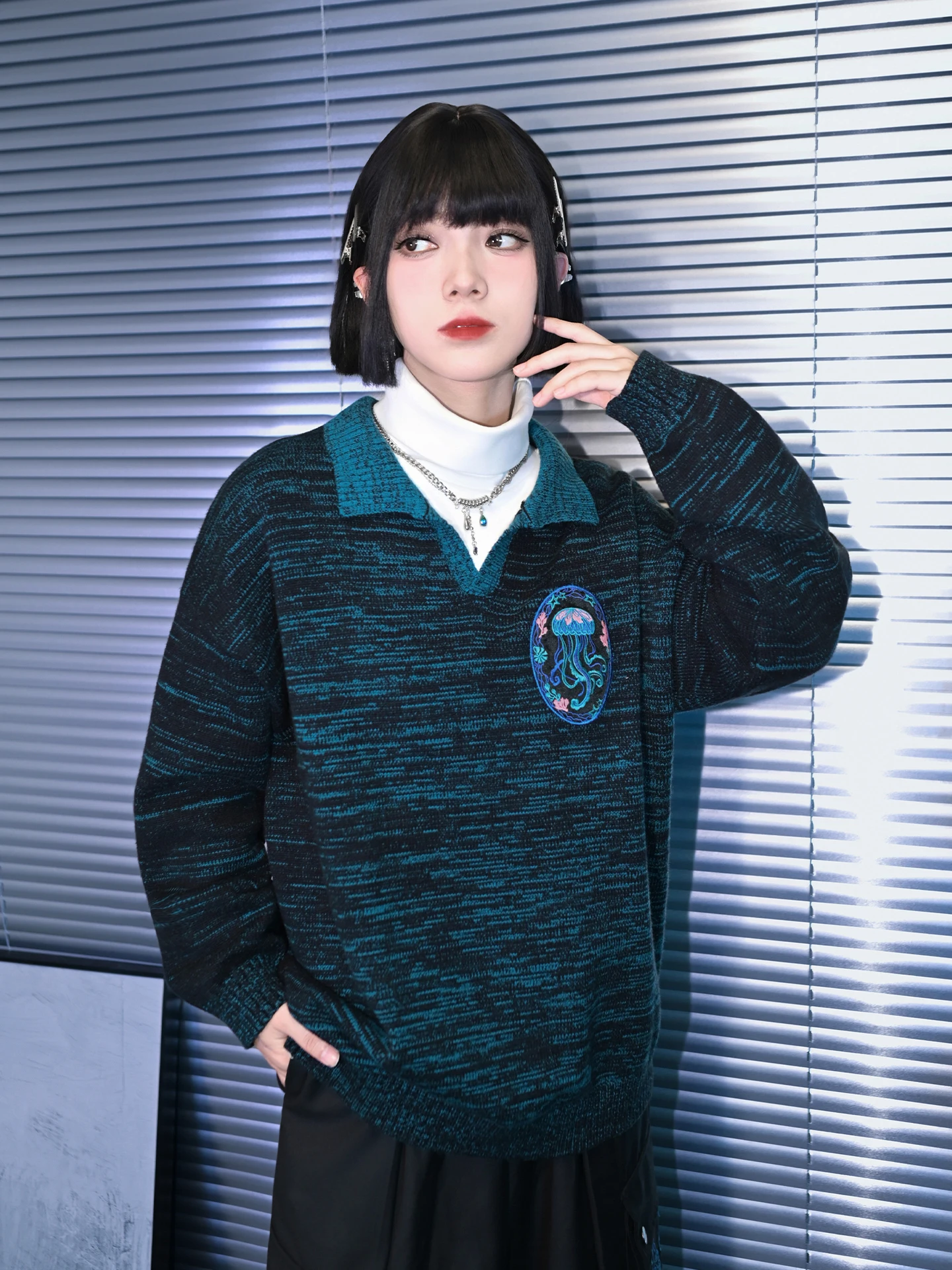 

Женский свитер с тонким воротником в стиле ретро в стиле пэчворк, осенне-зимний вязаный длинный топ с вышивкой для колледжа, V-Ne