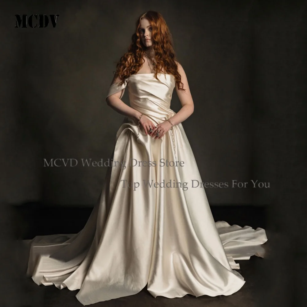 

Champagne Wedding Dresses Bride 2026 One Shoulder Pleat Strapless Satin Engagement Dress A-Line Elegant robe mariée Customized