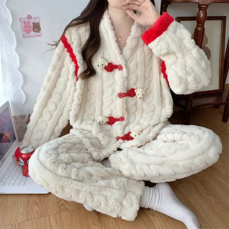 Super Plus Size Pyjama Winter Dames Fleece Gevoerde Verdikte V-Hals Nachtkleding Sets Dames Koraal Fluwelen Warme Beer Homewear Pak