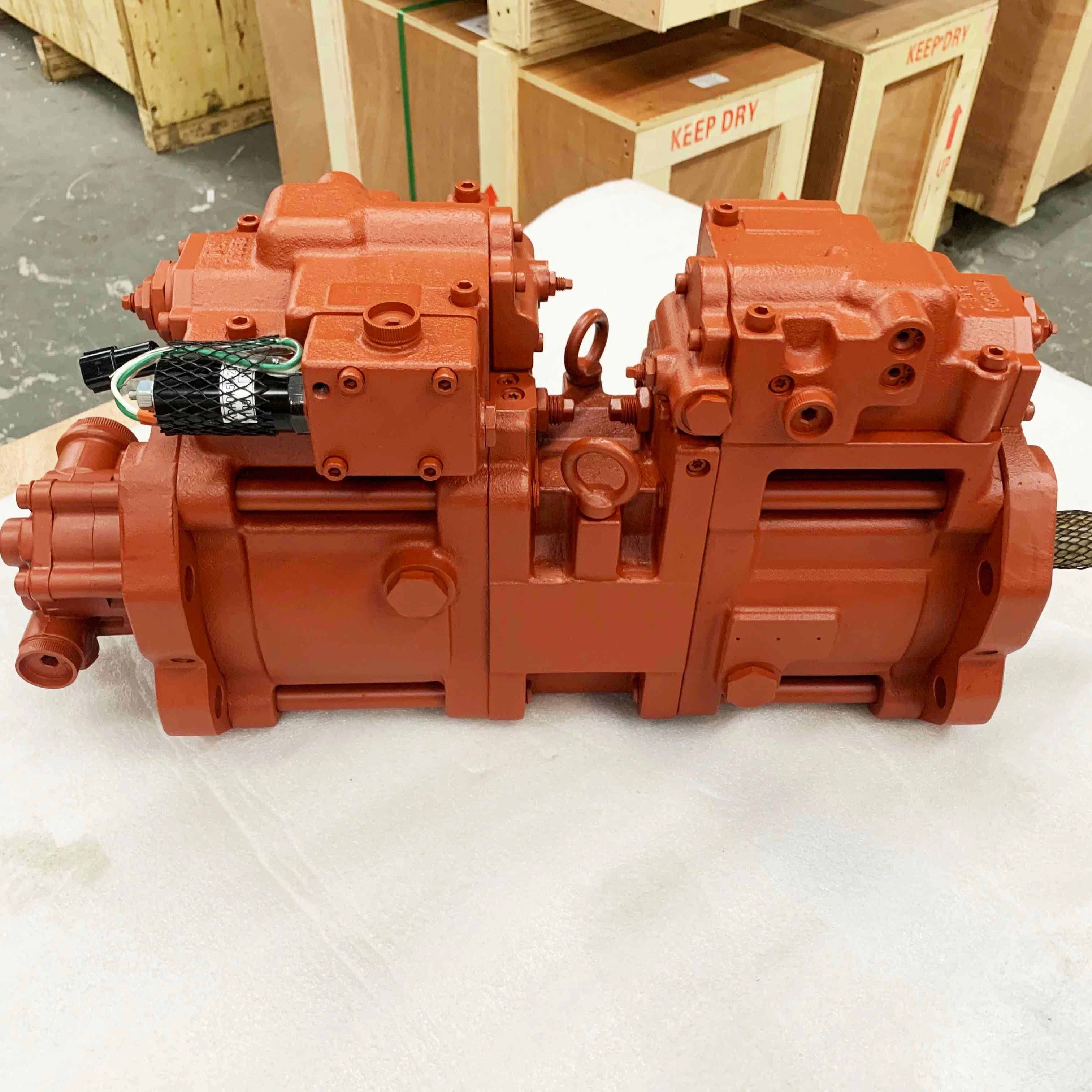 

Гидравлический насос OEM с 12 гарантией K3V63DT-9C0S-14T Главный насос для экскаватора R130 R140-7 R150 R160