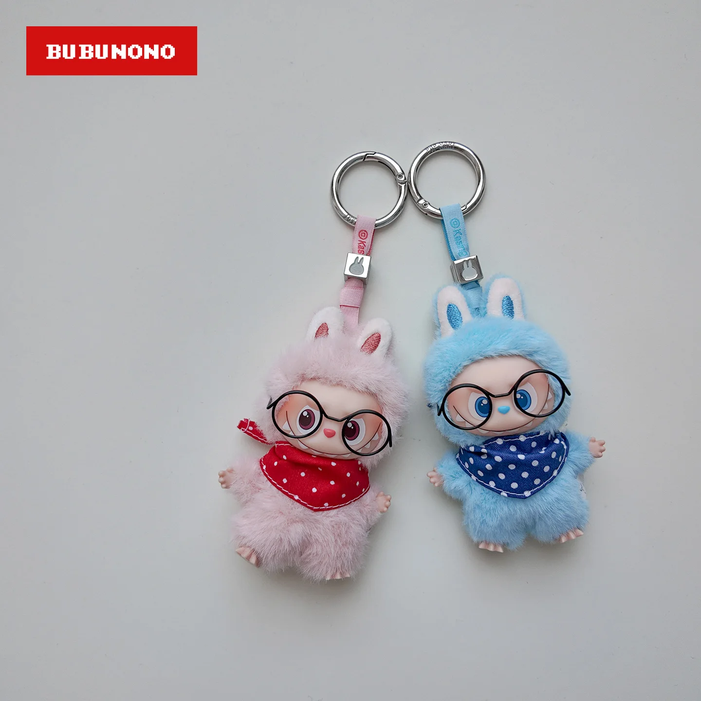 

Stylish Urban Streetwear Set for 4th Gen Mini Labubu! Trendy Scarf & Cool Glasses Outfit, Fashion Vinyl Doll Clothes with Scarf