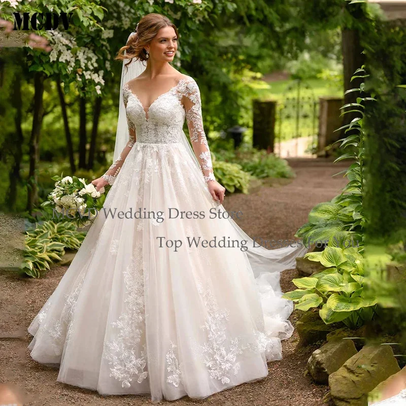 

MCDV Vintage Long Sleeves V neck Lace Applique A Line Wedding Dresses 2025 Custom Made Sweep Train Vestido De Noiva