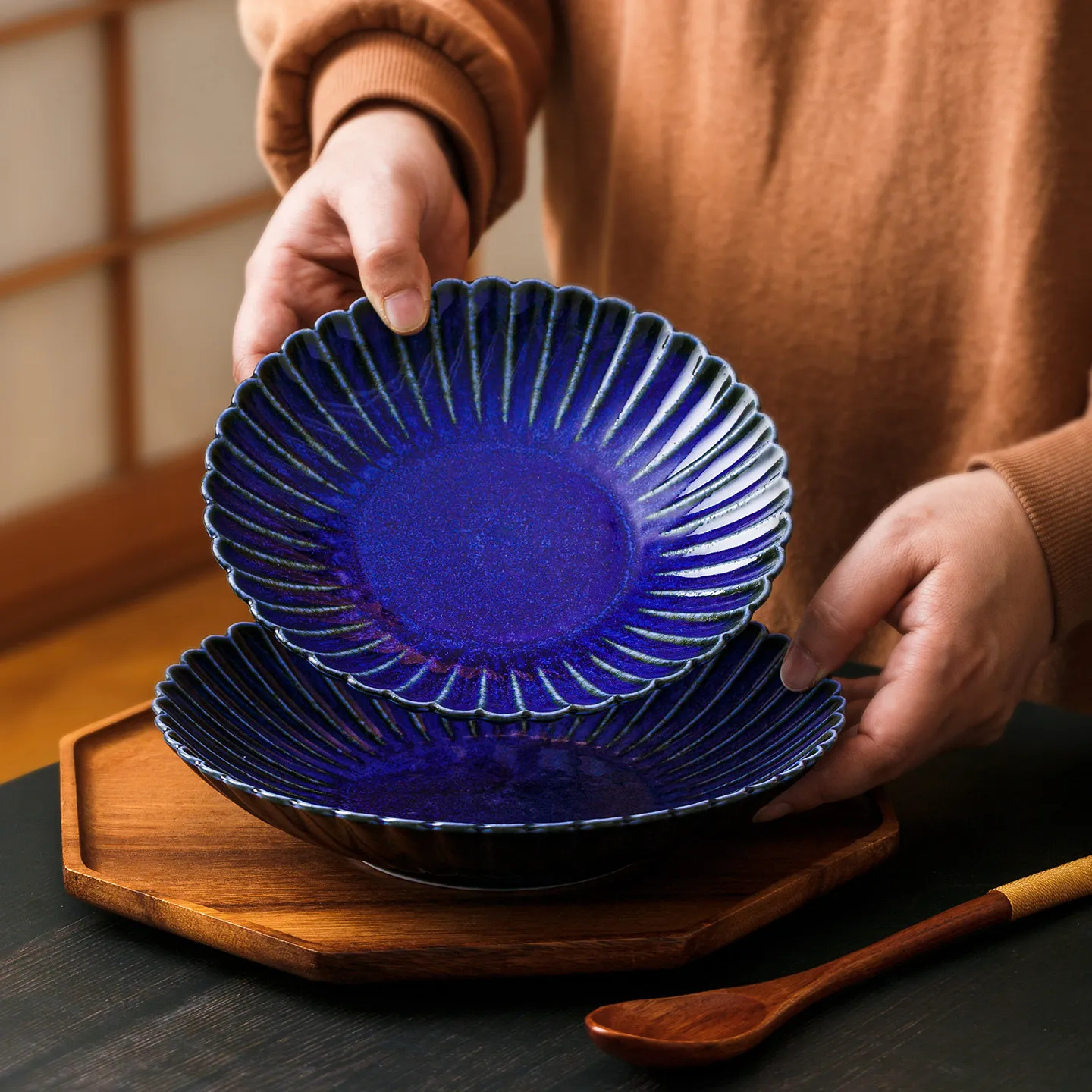 Japanese Imported Blue Ceramic Plates – Chrysanthemum Fluted Edge Dinnerware Kiln Variegated Glaze Artistic Small Bowls Dishes