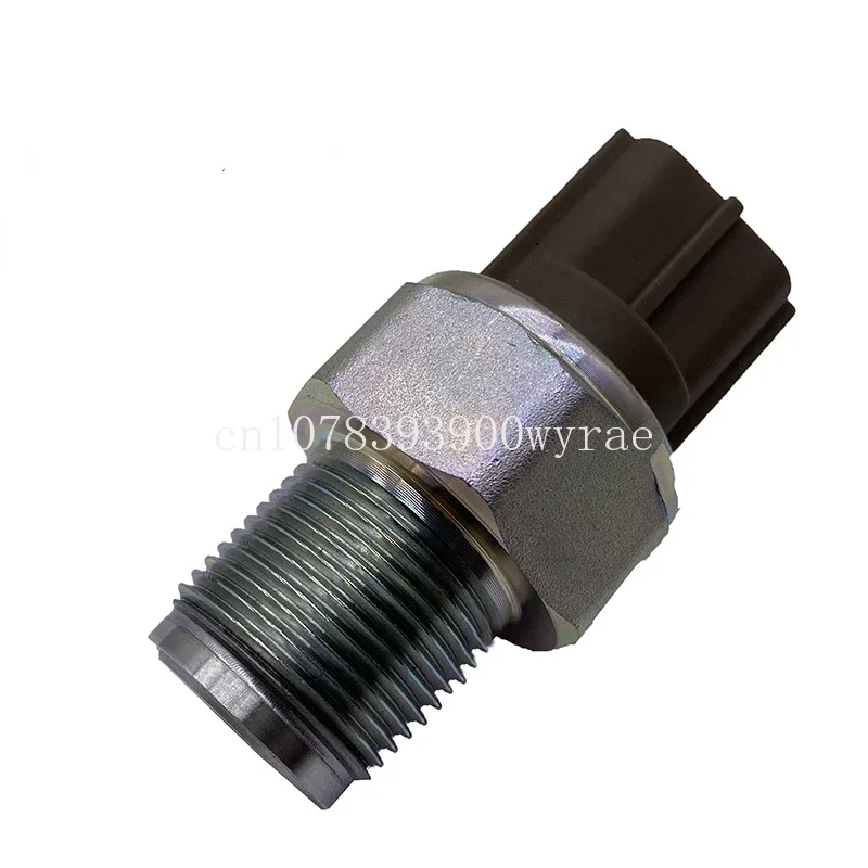 

Common Rail Pressure Sensor RE523811