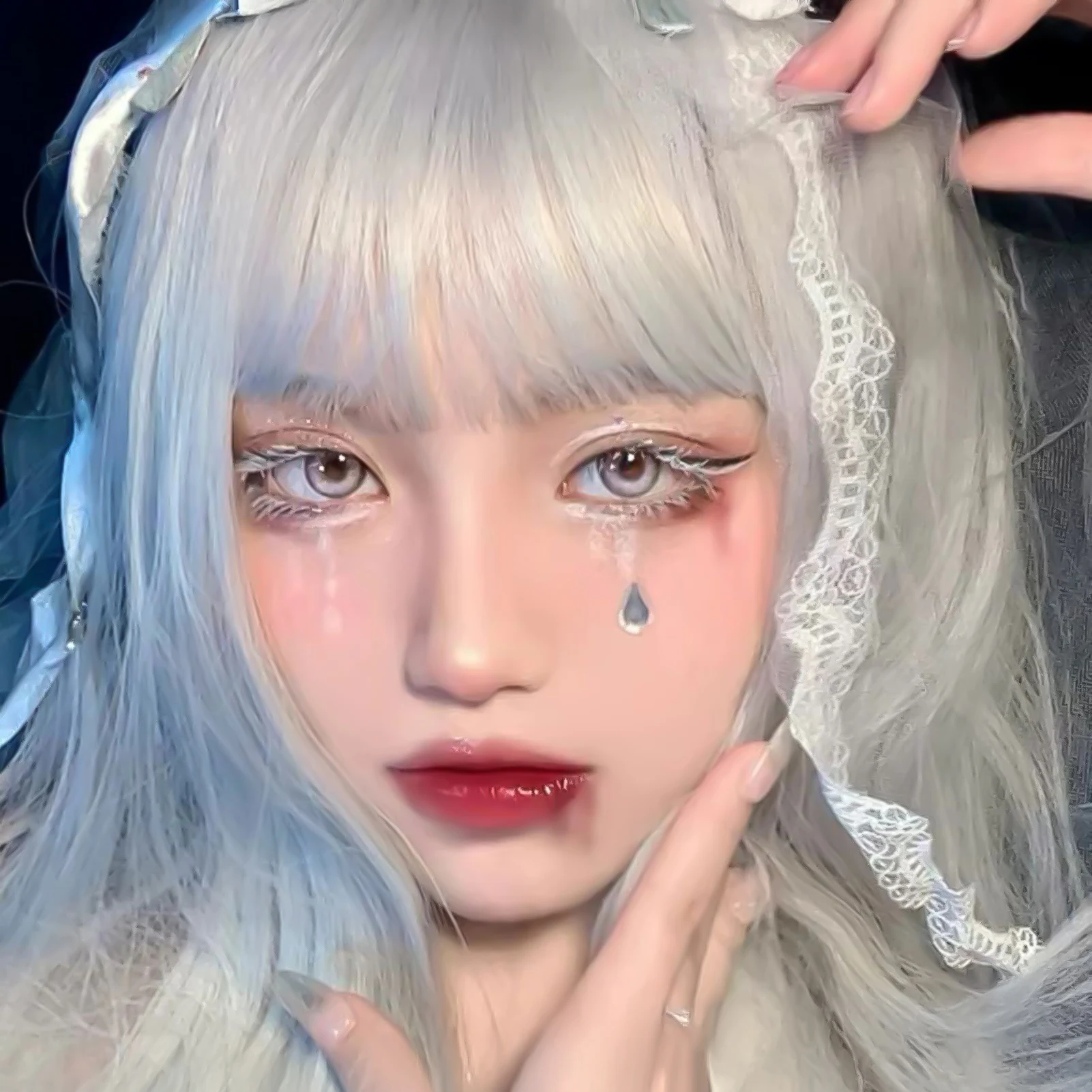 흰색 속눈썹 스트립 애니메이션 속눈썹 전체 스트립 희미한 긴 코스프레 메이크업 눈 속눈썹 할로윈 크리스마스 파티 메이크업