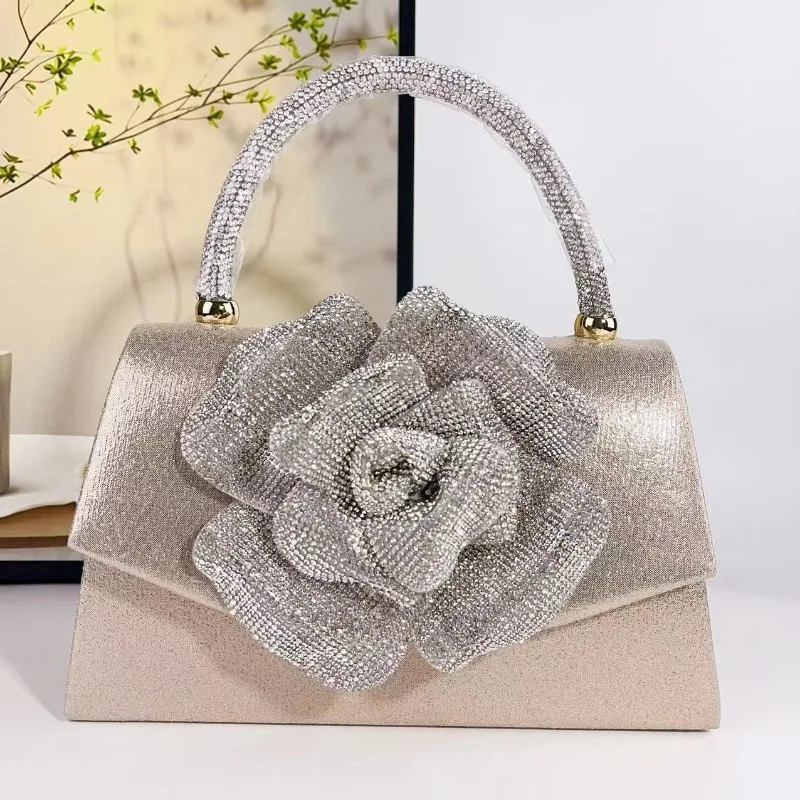 

New Fashion Temperament European Personality Jackhammer Bag with Diamonds Roses Super Fire Banquet Dress Shoulder Messenger Bag