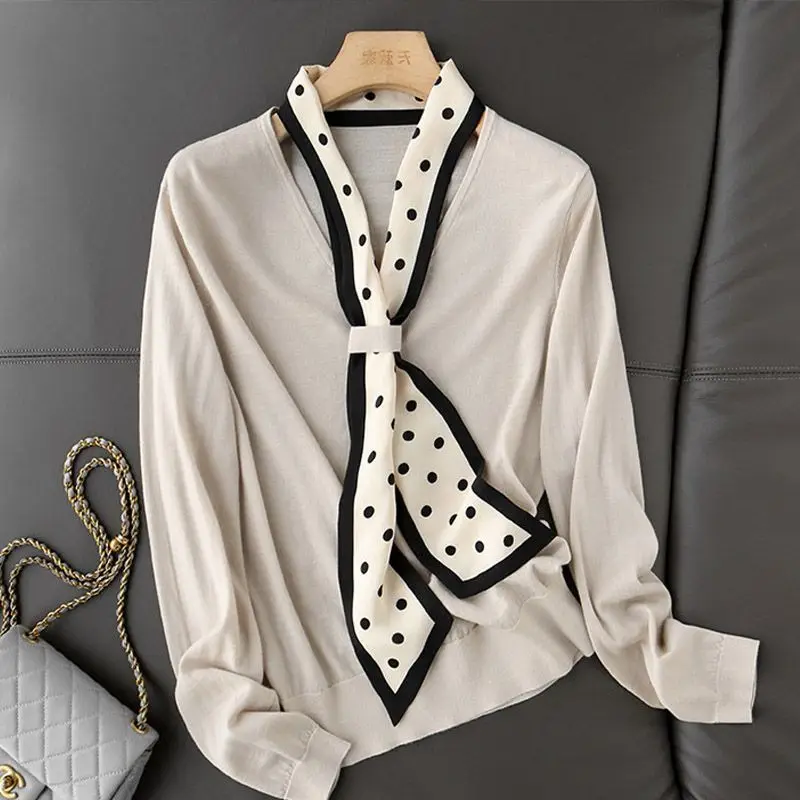 Spring Autumn New V-neck Long Sleeve Sweater Women Solid Color Patchwork Lacing Pullovers Elegant Comfortable Knitting Chic Top