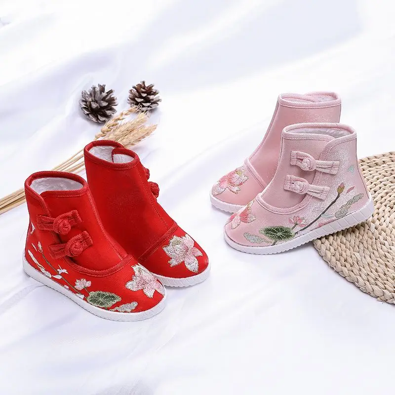 Winter Children's Thickened Warm Cotton Shoes, Girls' Anti slip and Plush Versatile Thick Sole Antique Short Boots, New Snow Boo