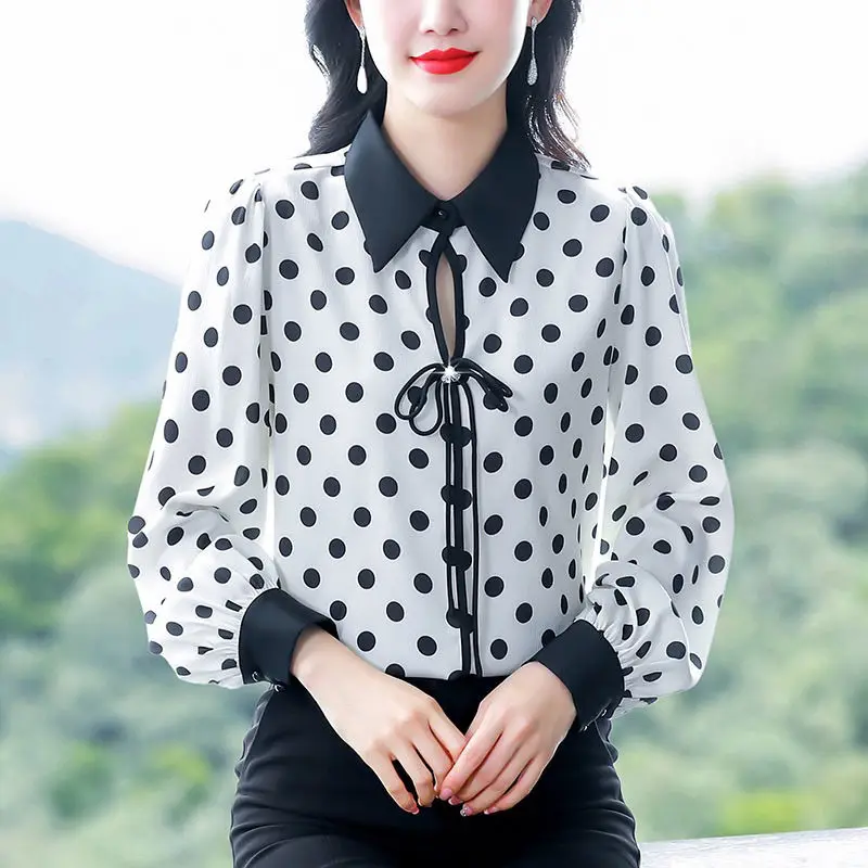 

Polka Dot Long Sleeve Satin Chiffon Blouse New Autumn Style Bow High End Top Fashionable Mom's Outfit