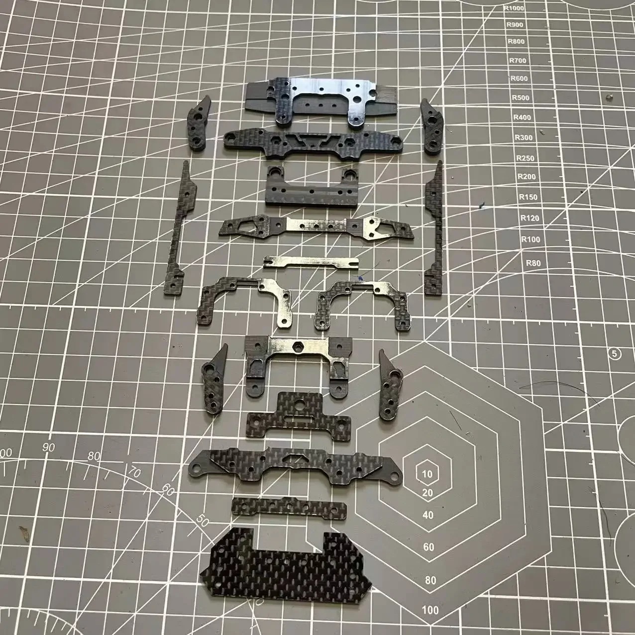 4WD MS/L Inner Shock Absorber Chassis CNC Processing Fish Car Kit, Ultra-high Precision Self-made Accessories