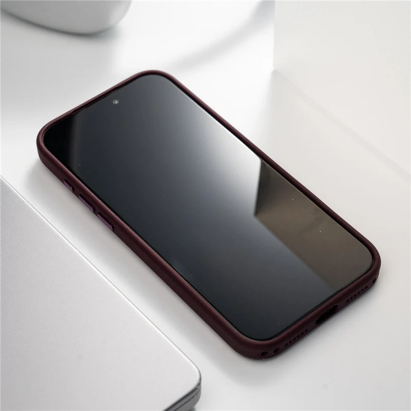 Etui z tkaniny Origin Tech z magnetycznym zamknięciem do iPhone 18 Pro, 17 Pro, 16, 17 Pro Max, z przyciskiem sterowania aparatem, kompatybilne z MagSafe, matowa tylna obudowa. — zdjęcie produktu 6