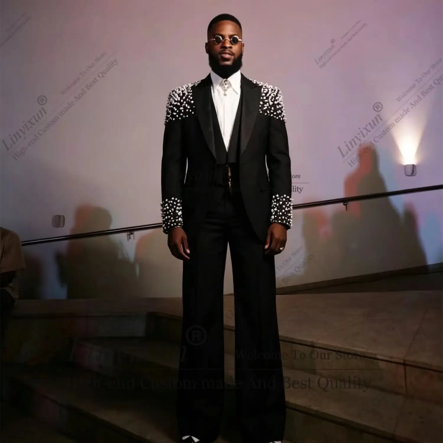 Elegant Pearl Crystal Men Suits 3 Pieces Groom Wedding Tuxedos Peaked Lapel Male Prom Party Blazer Slim Costume Homme Customized
