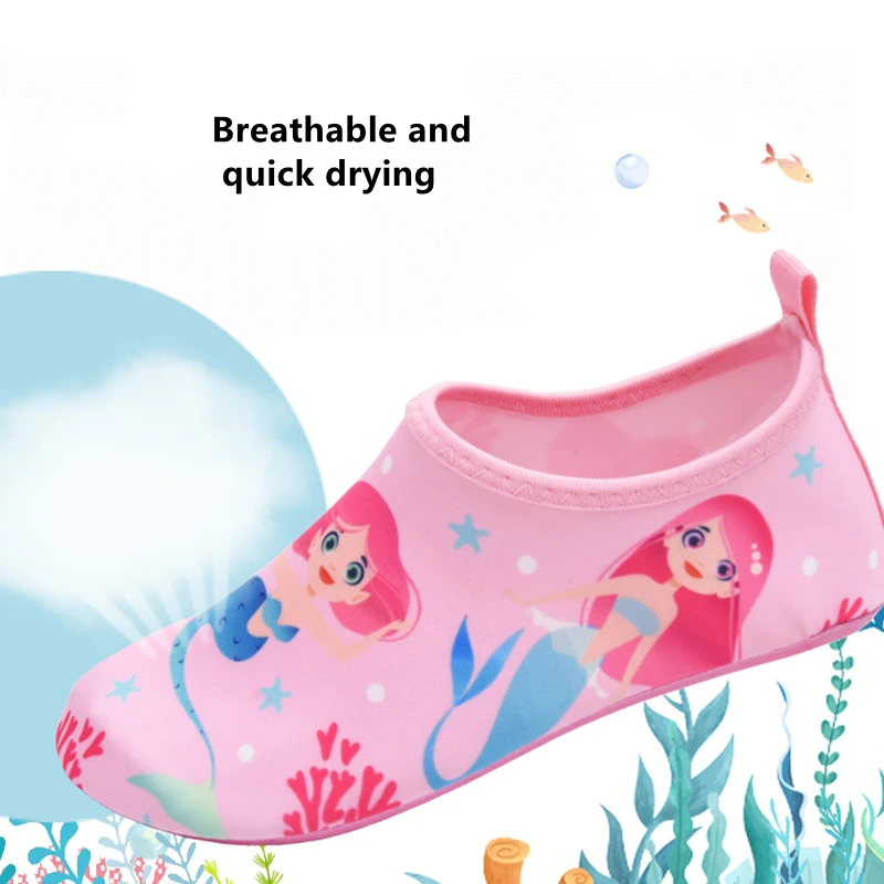 Kinder Wasser Strands chuhe Mädchen Bades chuhe schnell trocknende Aqua schuhe Jungen weichen Boden Indoor Slipper Schnorcheln Schwimm socken