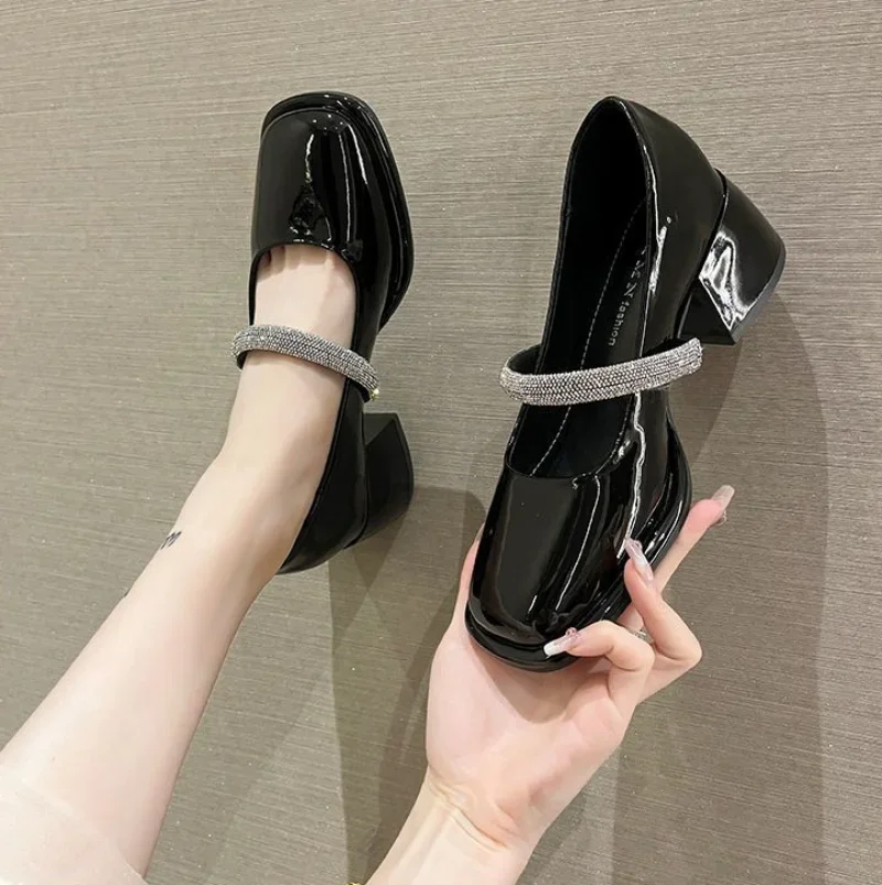 Black Shoes for Women with Medium Heels Japanese Style Lolita Square Toe Normal Leather Casual Mary Jane Rhinestone Gothic 39 E