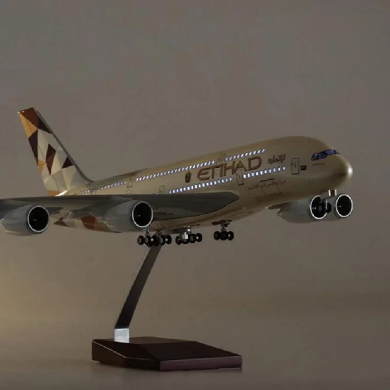 1/160 Scale 50.5CM Airplane A380 ETIHAD Airways Model W Light and Wheel Diecast Resin Plane Collection Display Gifts Toys