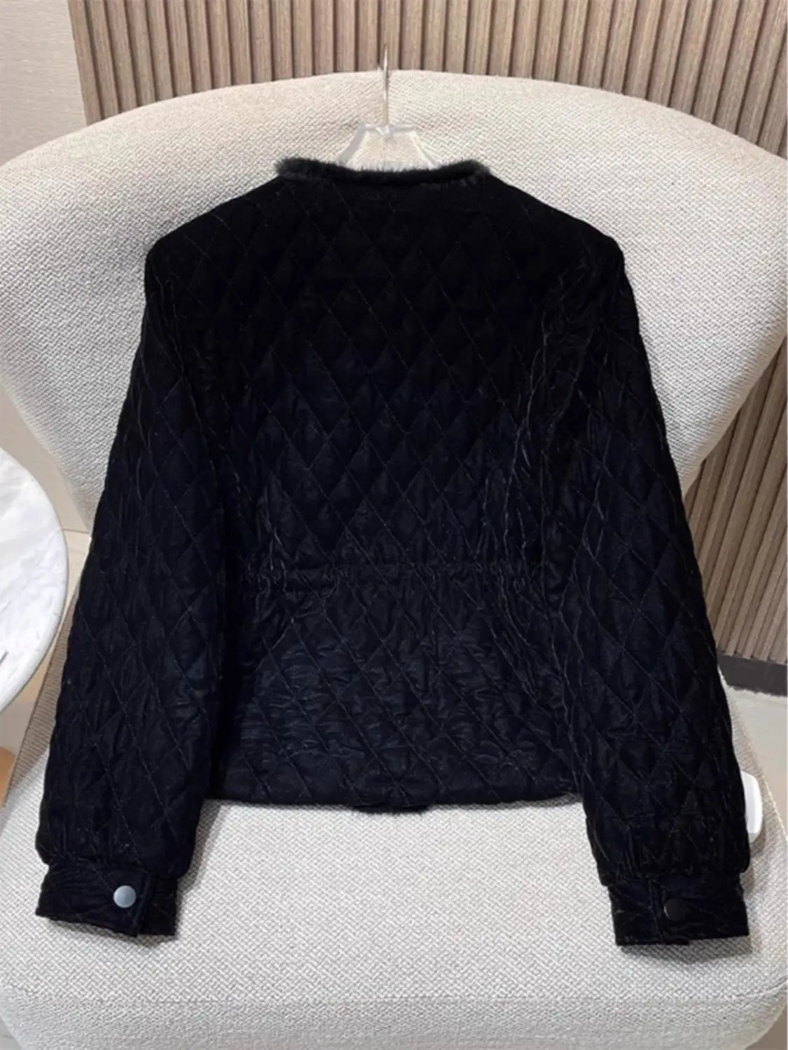 

Fall Winter Velvet Crop Blazer Women Audrey-Inspired Quilted Puffer Noir Cozy Inspired Short Jacket French Elegance​​