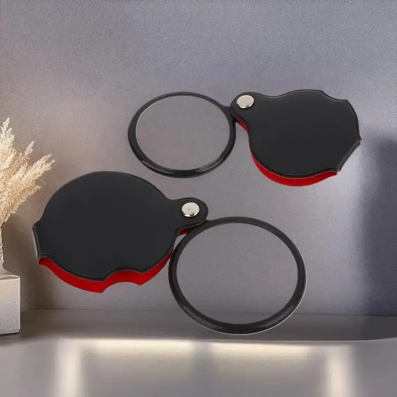 Lupa de joias portátil compacta com mini ampliação de 8X, usada em estojo de couro dobrável, disponível em opções de 50/60/70MM