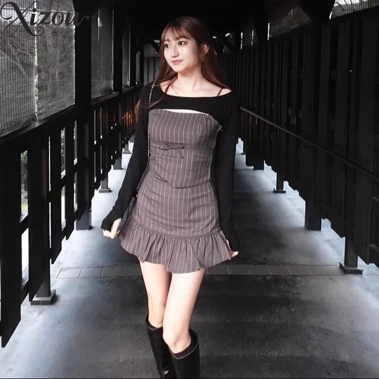 النمط الياباني المرأة ثلاث قطع مجموعة عمودي مخطط سليم صالح بروتيل كم طويل محبوك البنطال القصير تنورة صغيرة مجموعة الخريف