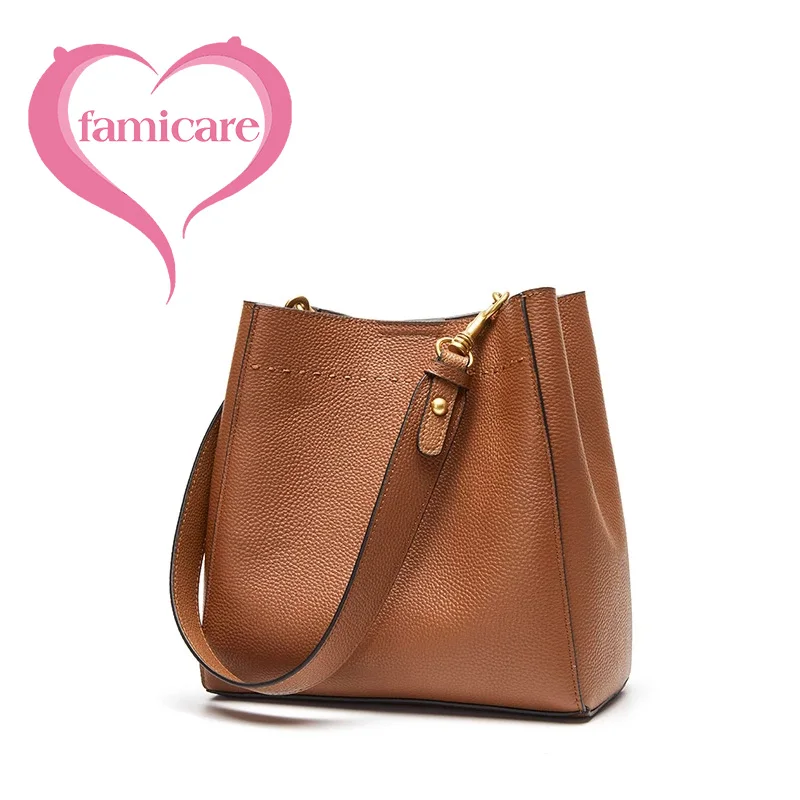 Famicare Women's Genuine Leather Tote Handbag 2022 New Retro Exquisite Large Capacity Bucket Bag Lady Messenger Shoulder Bag