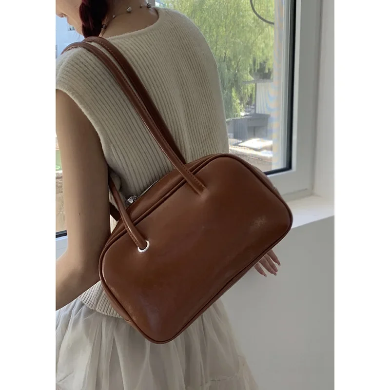 

Trendy Retro Bowling Bag Women's Large Capaci Handbag Single Shoulder Underarm Briefcase Korean Sle Soft PU Leather Bag