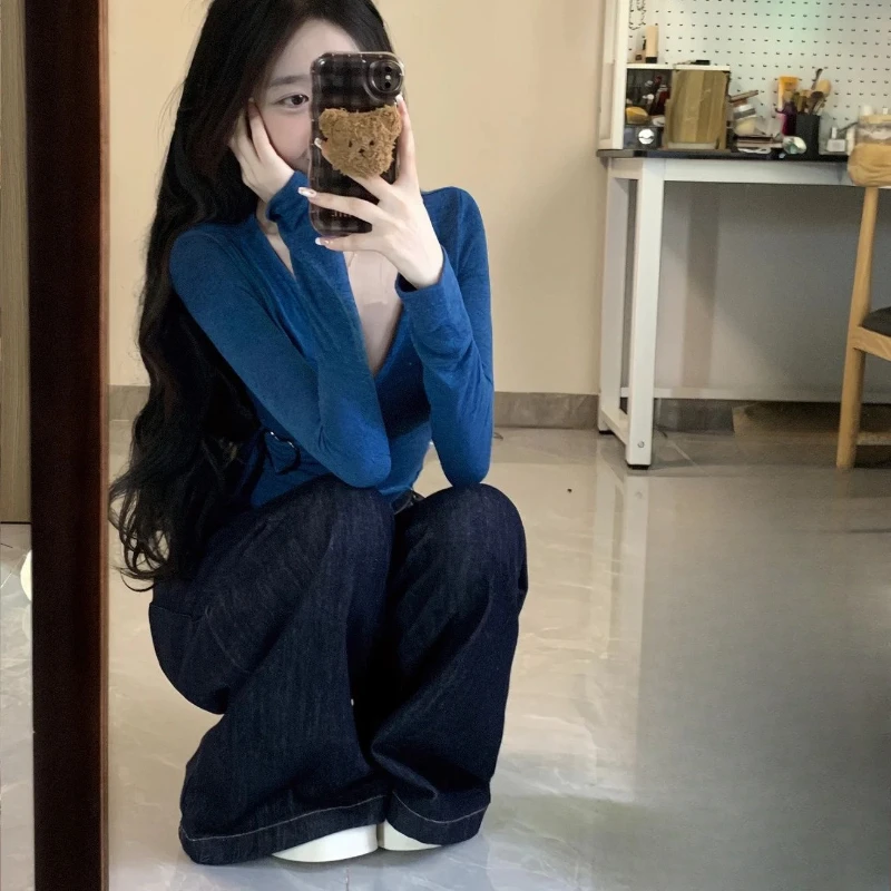 

Korean Spice Girl Slim V-Neck Straight Shoulder Long Sleeve T-Shirt Women's Autumn and Winter Irregular Inner Short Top