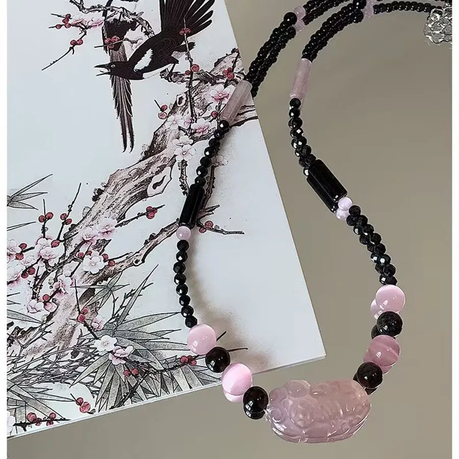 New Chinese Style Berry Crystal Fortune Charm Pendant Clavicle Chain Women's Retro Temperament Necklace Wholesale Direct Sales