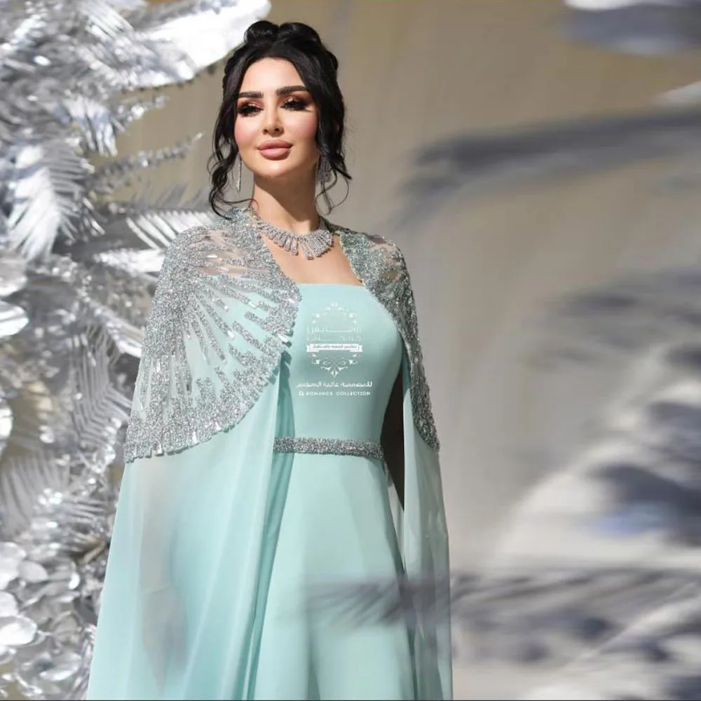 Abiti da sera con perline con mantella in cristallo Shalw Dubai Abito da sera formale Abito da cerimonia nuziale in chiffon con linea A personalizzato