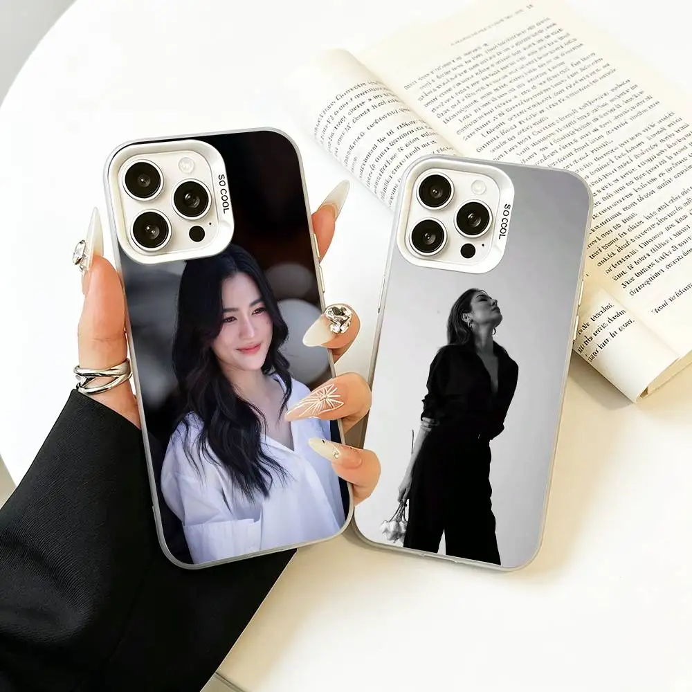 

Actress L-Lingling Kwong Phone Case For iPhone 11 12 13 14 15 16 17 Pro Max Plus white silver Phone Cover