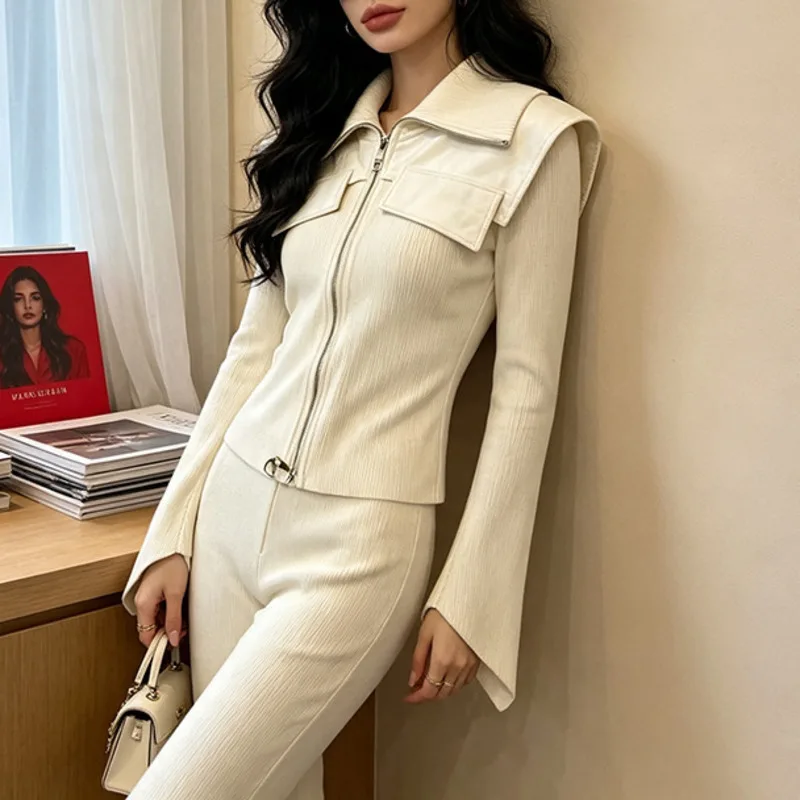 HKSH Women Sweater Design Patchwork PU Leather Slim-Fit Korean Style Casual Versatile Flare Sleeves Zipper Knit Cardigan HK26659