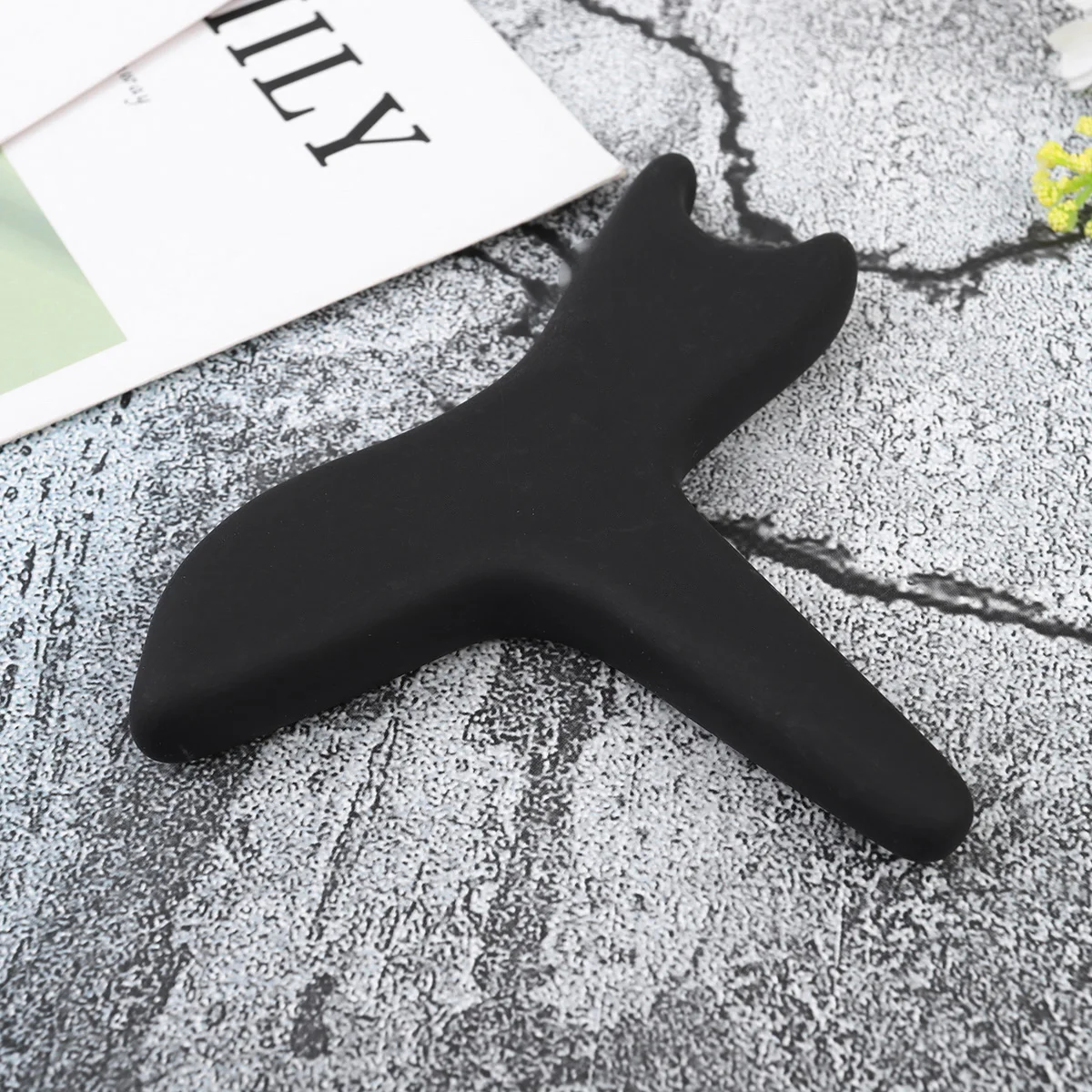 

2Pcs Black Obsidian Gua Sha Plates Polished Smooth Edge Scraping Treatment Therapy Tool Durable Comfortable Relaxation