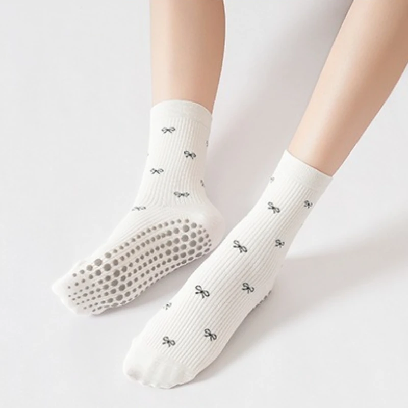 اليوغا الجوارب النساء سيليكون عدم الانزلاق رياضة اللياقة البدنية جوارب بيلاتيس محبوك القطن تنفس التدريب الداخلي المرأة الرياضة الجوارب الطويلة