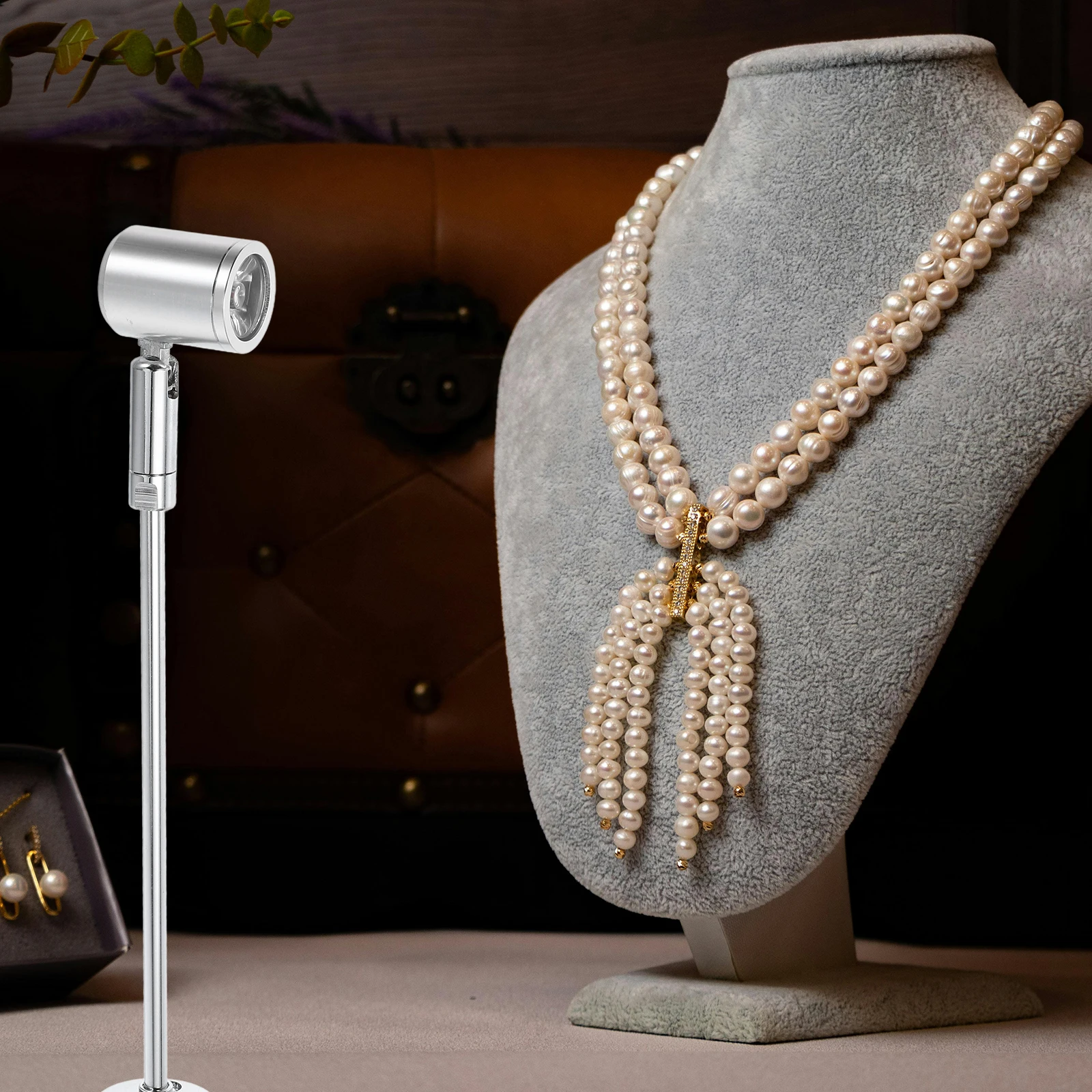 

Small Spotlight LED Jewelry Counter 3W Natural White 4000 4200K Silver 215MM Portable Mini Cabinet Light for Home Dresser Coffee