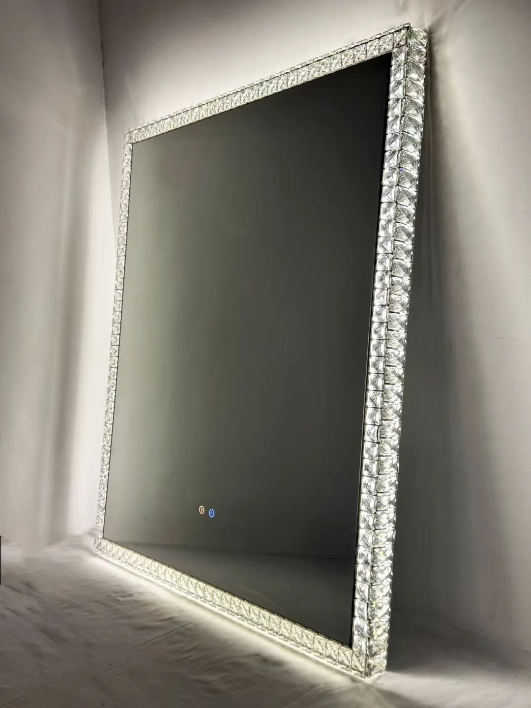 Customized Touch Screen Led Crystal Diamond Mirror Hotel Bathroom Smart Mirror
