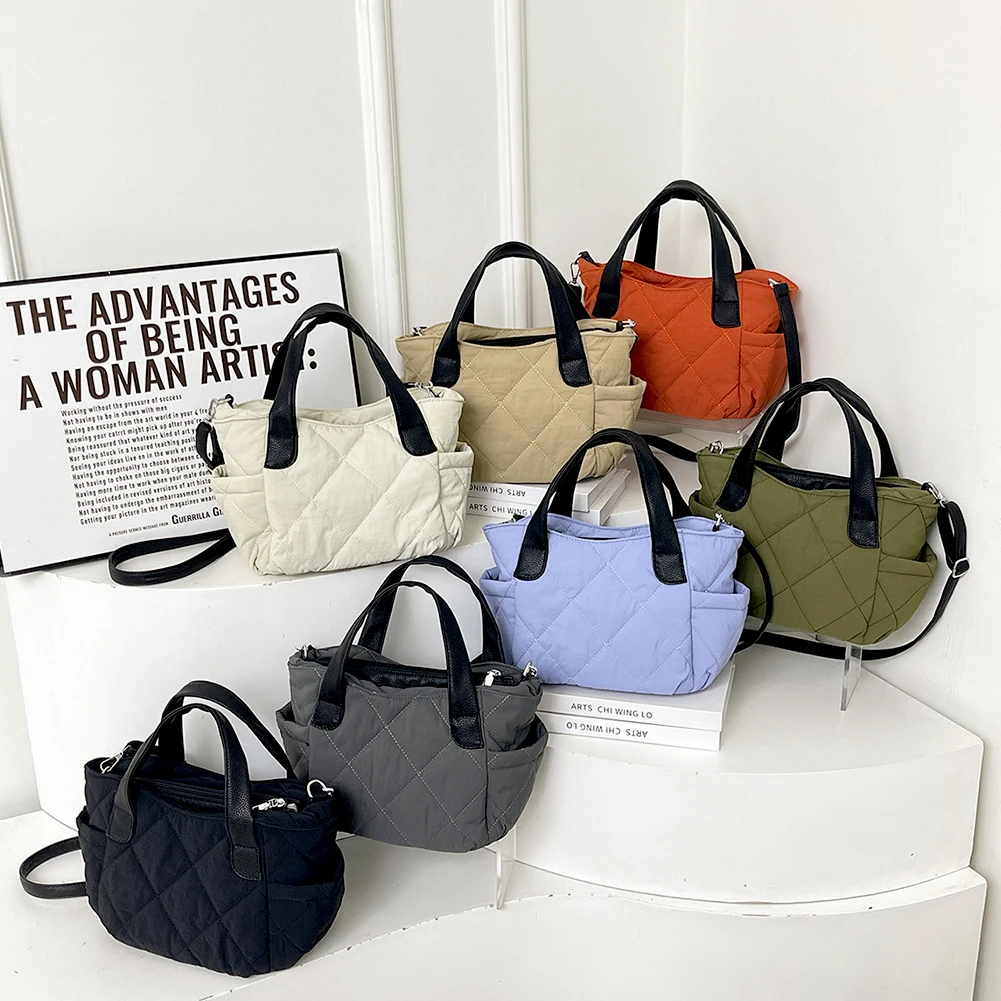 Gesteppte Nylon-Einkaufstasche für Damen, verstellbarer Riemen, gepolsterte Umhängetasche mit Seitentaschen, stilvolle Umhängetasche, einfache Umhängetasche