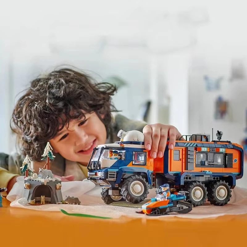 

New product 1064PCS City Series Polar Adventure Experimental Truck assembly 60471 building blocks children's toys Boy gifts