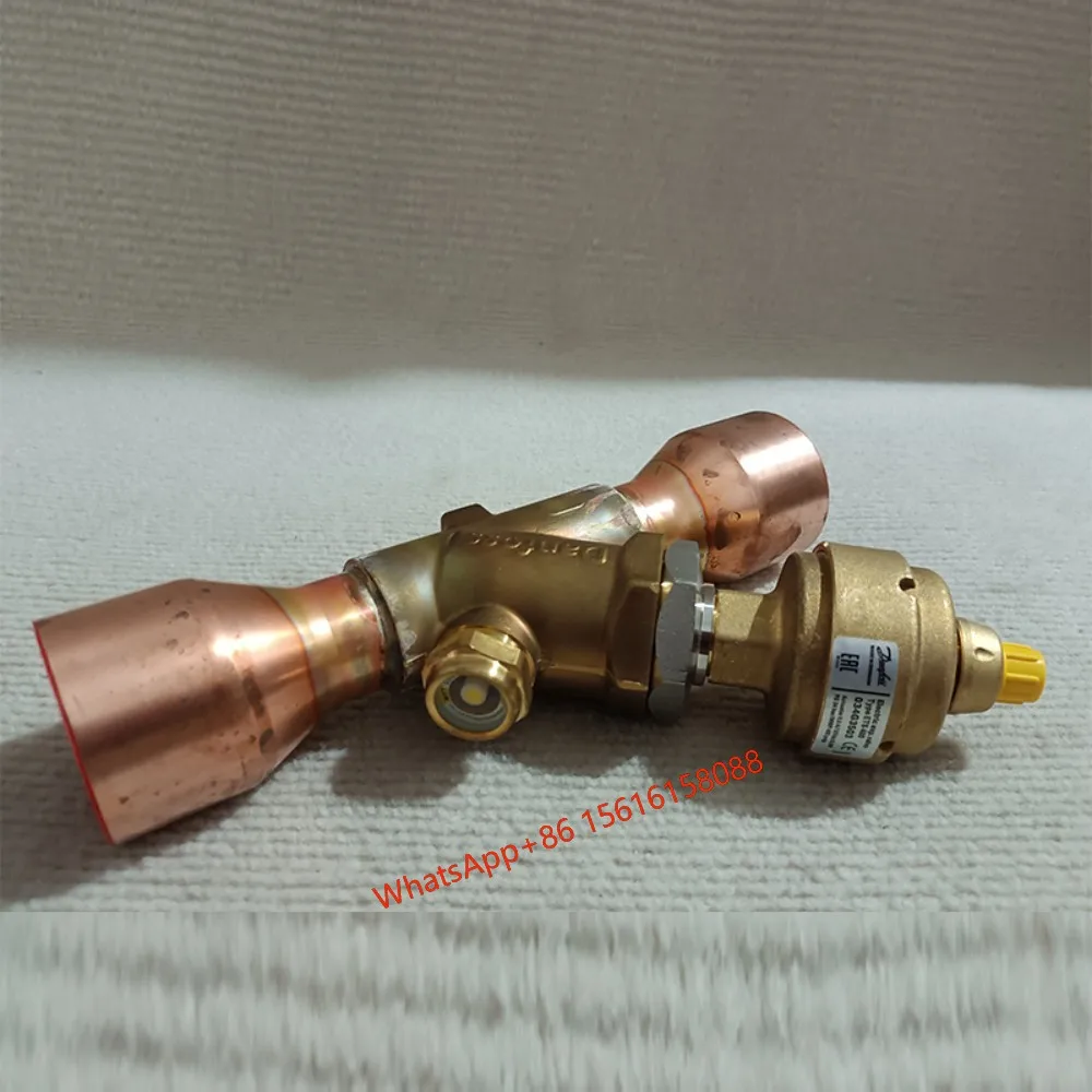 قطع غيار التبريد الناقل ETS400 034G3503 صمام التمدد الإلكتروني