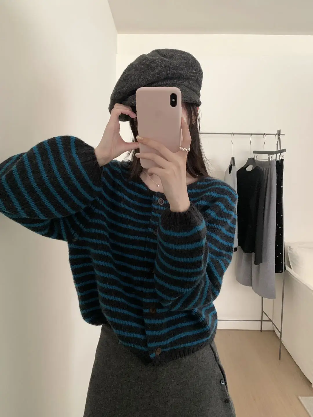 

Зимний женский повседневный шерстяной свитер в корейском стиле с круглым вырезом, полосатый шерстяной вязаный кардиган, свитер