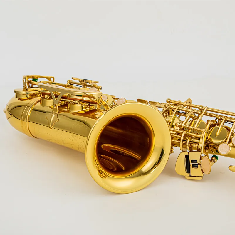 Jupiter 700Q Eb Alto Saxophone, Professional Grade, Electrophoretic Gold Lacquer Finish, With Premium Hard‑Shell Carry Case