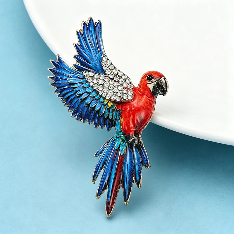 Wuli&baby Beautiful Parrot Bird Brooches For Women Unisex Flying Rhinestone Animal Party Casual Brooch Pin Gifts