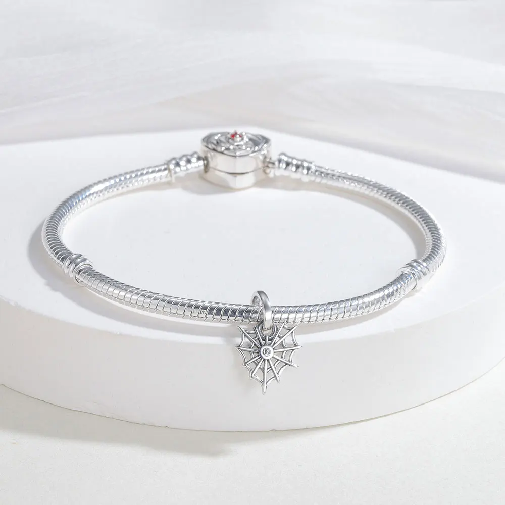 New 925 Sterling Silver Halloween Charm Spider Web Love Beads For Original Bracelet DIY Ladies Party Hot Jewelry Lovers Gift